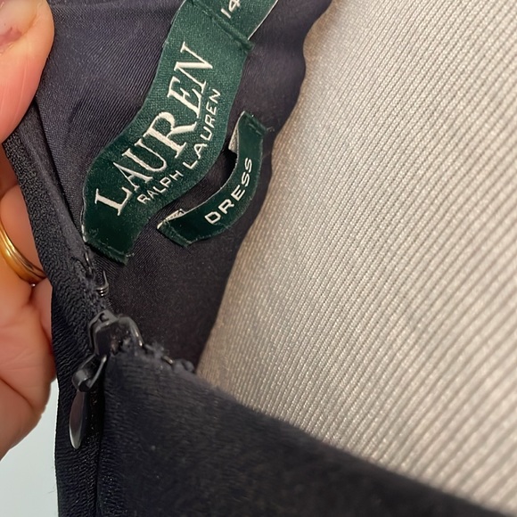 Dress navy with cream lace - Picture 6 of 7